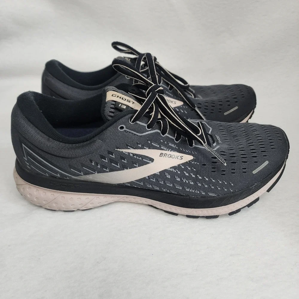 Brooks Ghost 13 1203381B062 Womens US 9.5 Running Shoes Black Gray Sneakers